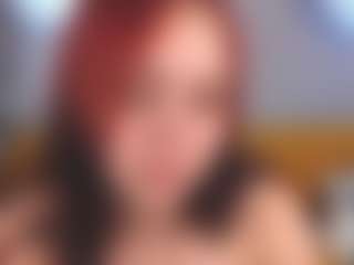 Live cam show with Alis - Twerk on Dare Cams