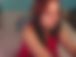 Live cam show with Alis - Public Big Tits on Livezox