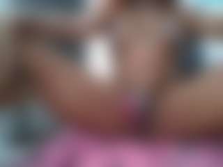 Cocolefeme's Live Sex Cam Show