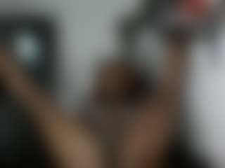 Cocolefeme's Live Sex Cam Show