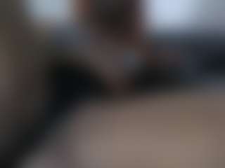 Cocolefeme's Live Sex Cam Show
