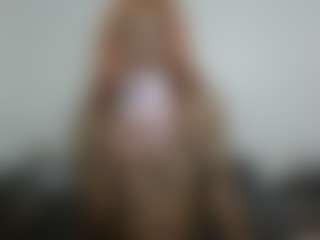 Live cam show with Cocolefeme - Ass Clapping on CamClone