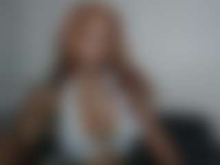 Live cam show with Cocolefeme - Orgasm on Camming Site