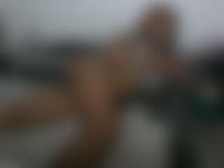 Cocolefeme's Live Sex Cam Show