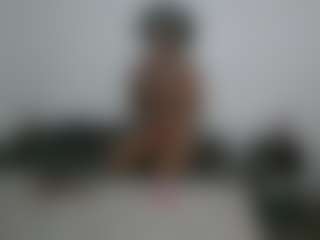 Live cam show with Cocolefeme - Fuck Machine on Dolls Live