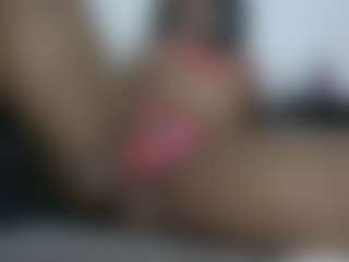 Live cam show with Cocolefeme - Smoking on boobsie.com
