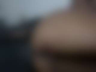 Live cam show with Cocolefeme - White on SmokeAndPoke | united states