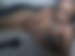 Cocolefeme's Live Sex Cam Show