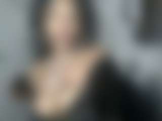 Cocolefeme's Live Sex Cam Show