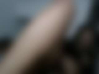 Live cam show with Cocolefeme - Fuck Machine on instabang