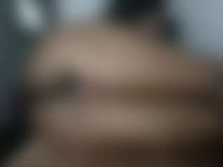 Cocolefeme's Live Sex Cam Show