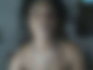Live cam show with Cocolefeme - Handjob on Cam Slut