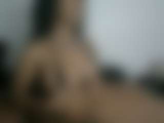 Live cam show with Cocolefeme - Spank on TastyBlacksLive