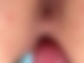 Live cam show with MargWise - Mobile Young Adult on livesuperchat.net