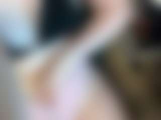 Live cam show with MargWise - Blue Eyes on CamwithHer