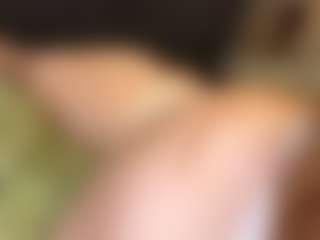 Live cam show with MargWise - Athletic Middle Aged on live18s.com