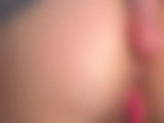 Live cam show with MargWise - Lesbian on Camsoda