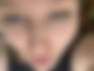 Live cam show with MargWise - Mobile Young Adult on luckytryst.com