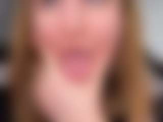 Live cam show with MargWise - Athletic Middle Aged on Camsoda