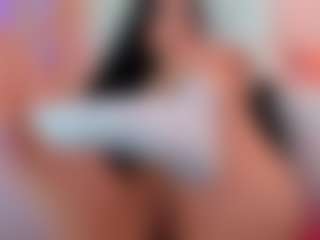 Live cam show with Miss-Nii - Tiny on Stripli.com