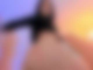 Live cam show with Miss-Nii - Tiny on Cam Slut