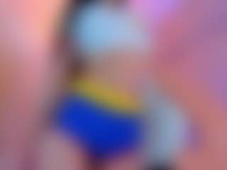 Live cam show with Miss-Nii - Skinny on Nude Chat * 1 On 1 Webcam Sex * Live Cam Show