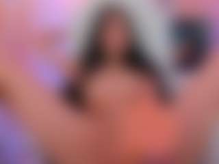 Live cam show with Miss-Nii - Thin on Stripli.com