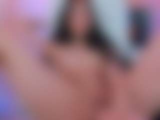 Live cam show with Miss-Nii - Skinny Latina on xfollow cams | colombia