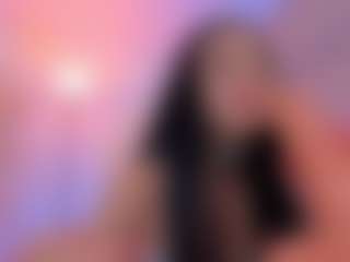 Live cam show with Miss-Nii - Plug on CamwithHer