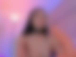 Live cam show with Miss-Nii - Blow on TeamSkeetLive