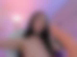 Live cam show with Miss-Nii - Thin on Camsoda