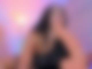 Live cam show with Miss-Nii - Oil on Camsoda
