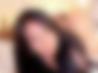 Live cam show with kimmie-laurence - Natural on Camming Site