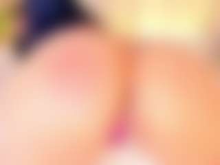Live cam show with kimmie-laurence - Arab BBW on livesuperchat.net