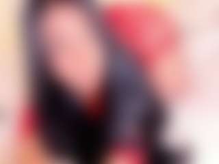 Live cam show with kimmie-laurence - Nipple Piercings on Cam Slut