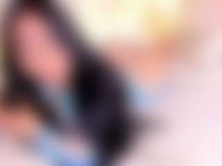 Live cam show with kimmie-laurence - Lovense on Livezox