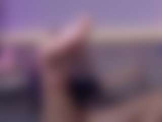 Live cam show with laxyflaxy - Blonde Hair Teen (18+) on Gym Cam Girls
