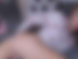 Live cam show with laxyflaxy - Butt Plug on Camsoda