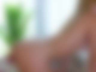 Live cam show with LillianWeal - Blue Eyes on MyBangCams