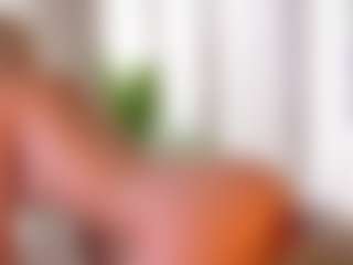 Live cam show with LillianWeal - Blonde Hair on infinitiblacc.com