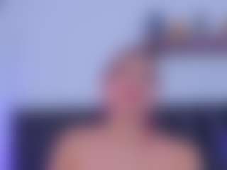 Live cam show with CristalFoxy - Small Tits on parknlotfishbdy