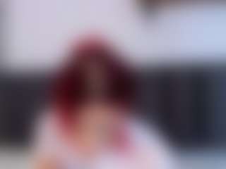Live cam show with CristalFoxy - Oil on Fit Hotties