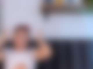 Live cam show with CristalFoxy - Red Hair on CamSodaAdn
