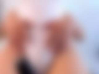 Live cam show with CristalFoxy - Brown Hair on camtv