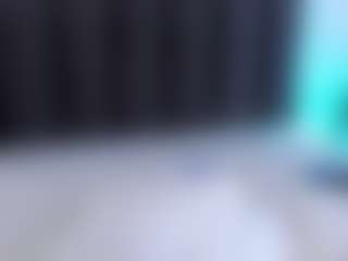 Live cam show with CristalFoxy - Brown Hair on googirlz