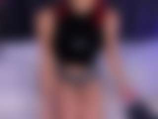 Live cam show with CristalFoxy - Striptease on Milfs Live