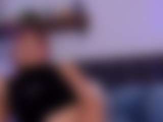 Live cam show with CristalFoxy - Cute on Camming Site