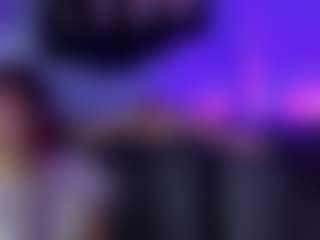 Live cam show with CristalFoxy - Squirt on Stripli.com