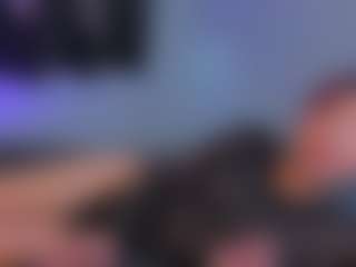 Live cam show with CristalFoxy - Amateur on Camsoda