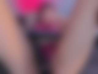 CristalFoxy's Live Sex Cam Show
